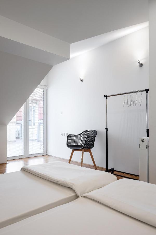 Apartment Penthouse Festina Lente Sombor Extérieur photo